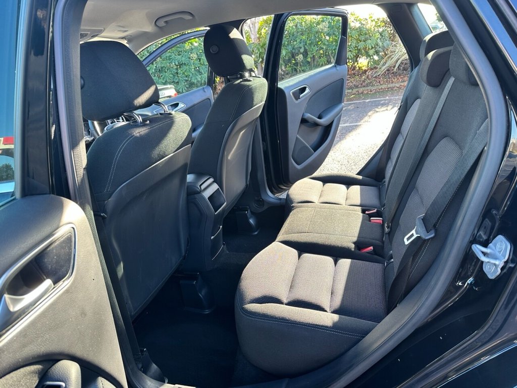 Used Mercedes-Benz B Class 2012 for sale - 76686632: Photo 24