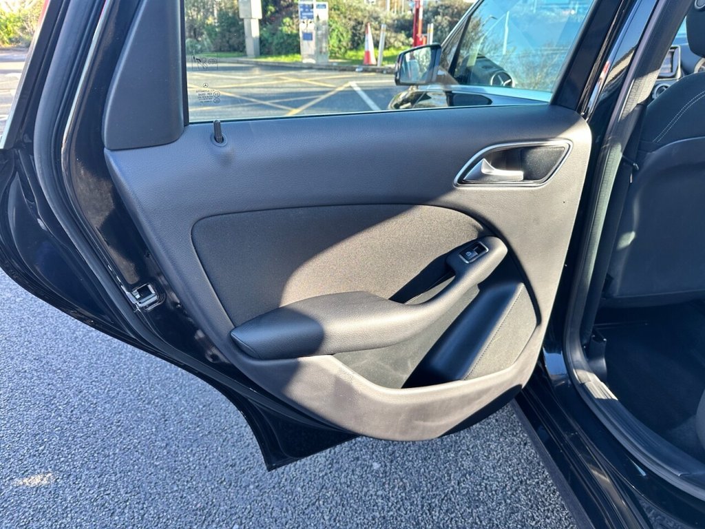 Used Mercedes-Benz B Class 2012 for sale - 76686632: Photo 26