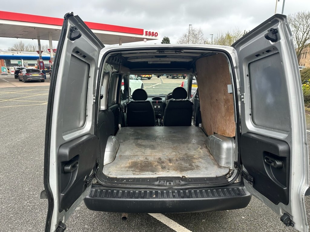 Used Vauxhall Combo 2009 for sale - 78082238: Photo 12