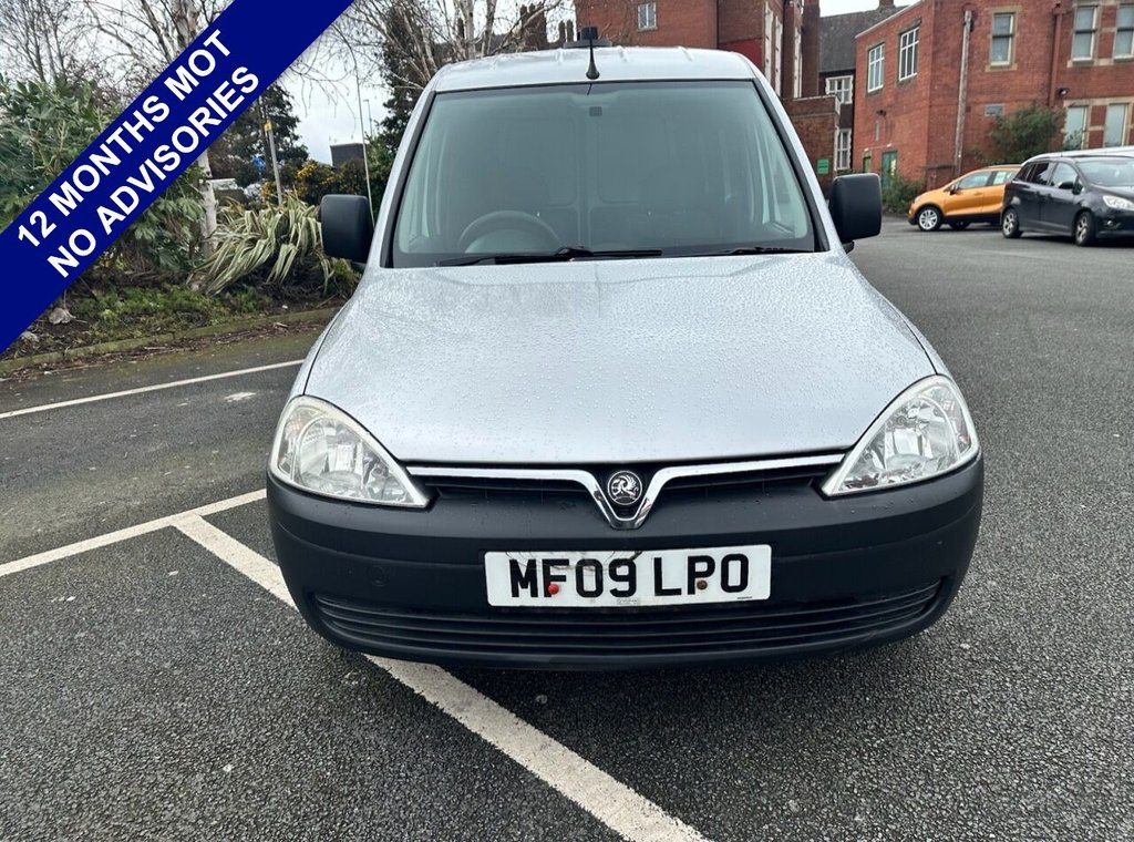 Used Vauxhall Combo 2009 for sale - 78082238: Photo 3