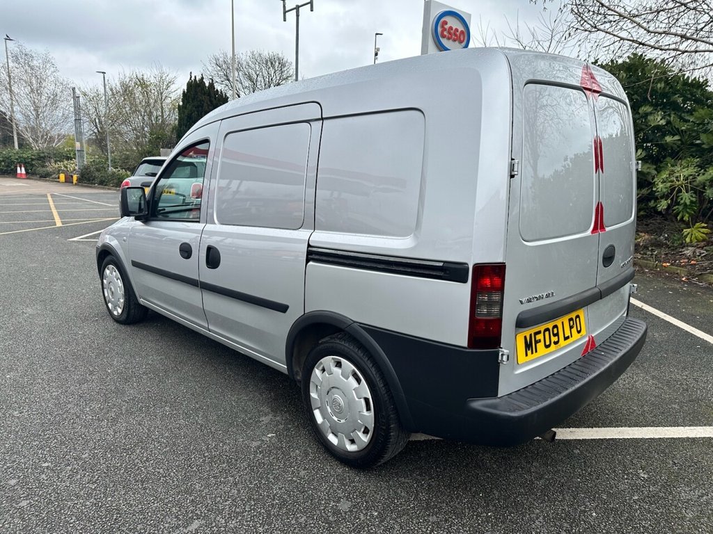 Used Vauxhall Combo 2009 for sale - 78082238: Photo 8