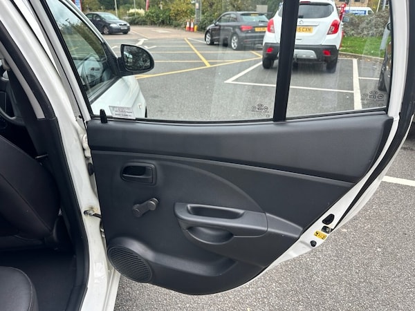 Used Kia Picanto 2009 for sale - 76291865: Photo 17