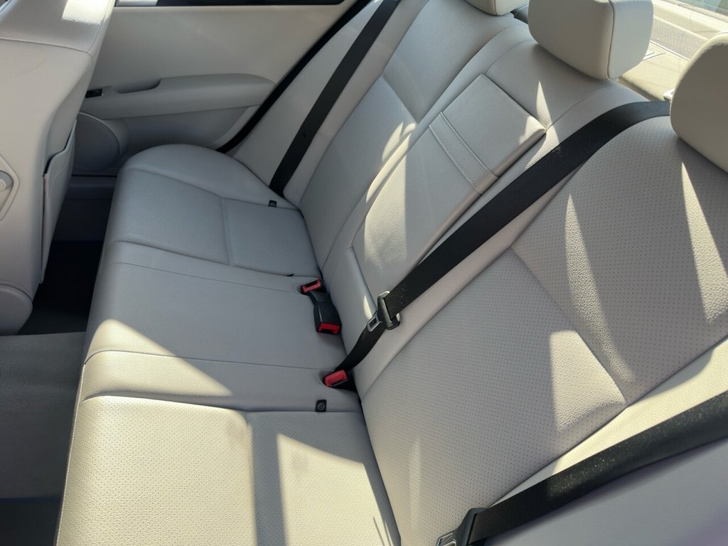 Used Mercedes-Benz C-Class 2012 for sale - 76106239: Photo 16