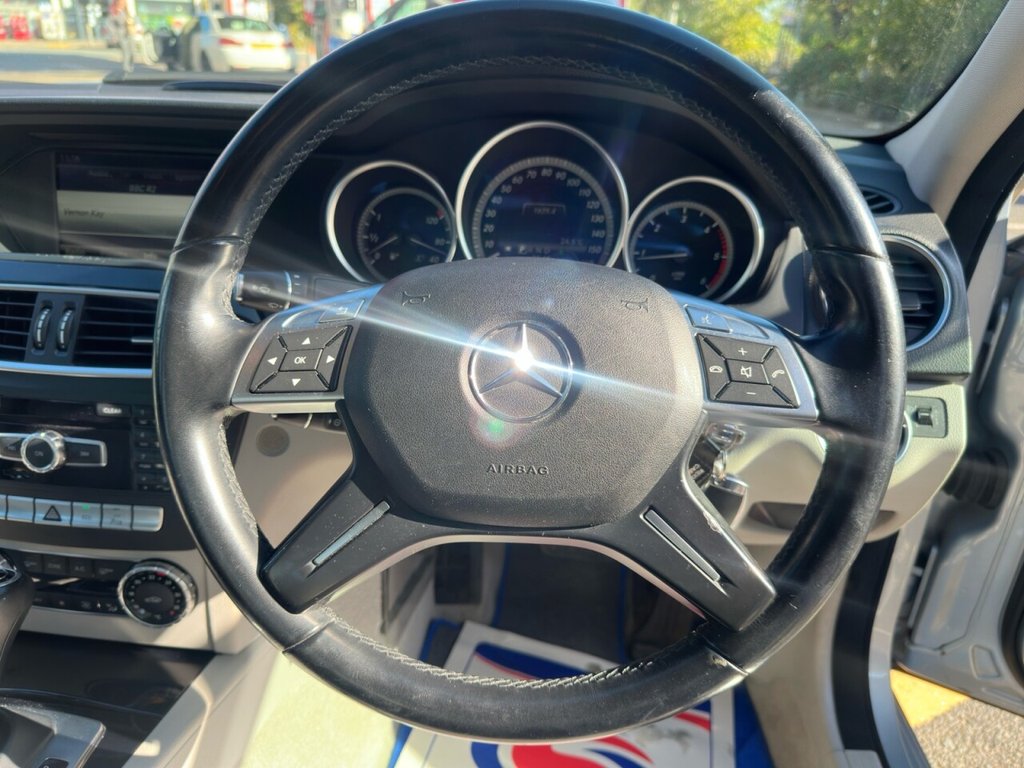Used Mercedes-Benz C-Class 2012 for sale - 76106239: Photo 25