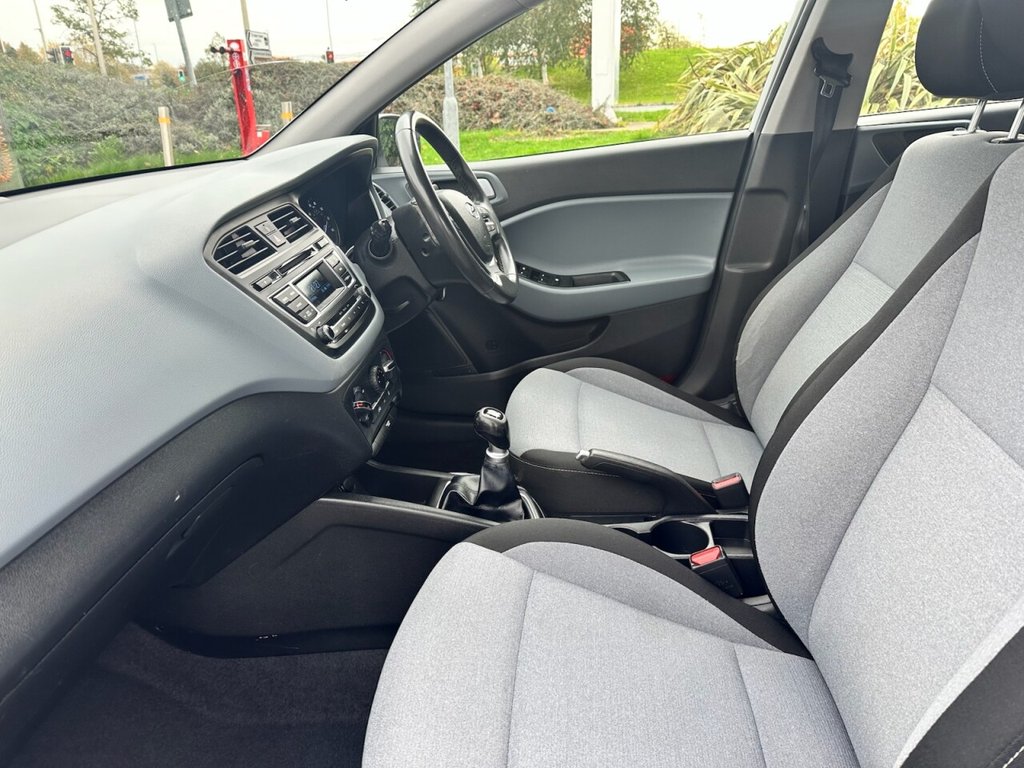 Used Hyundai i20 2016 for sale - 75753152: Photo 15