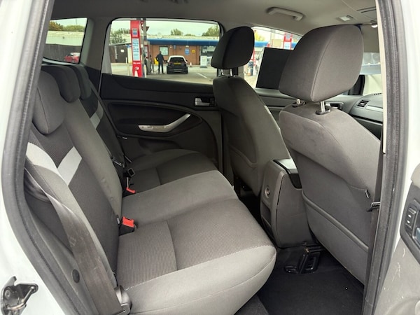 Used Ford Kuga 2010 for sale - 76119252: Photo 11