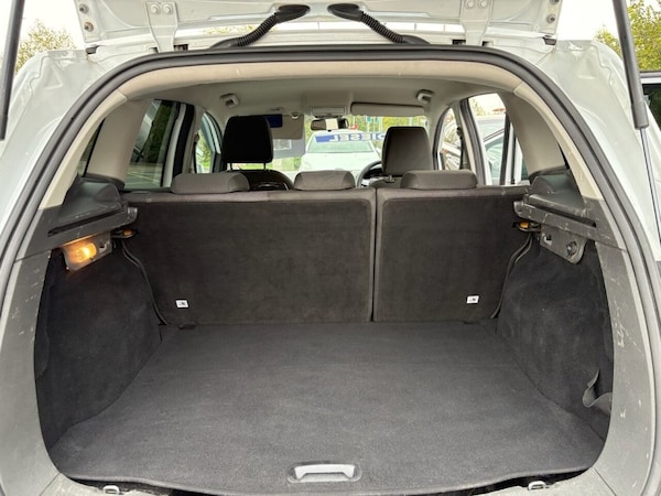 Used Ford Kuga 2010 for sale - 76119252: Photo 12