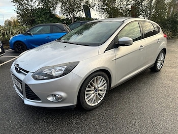 2012 (61) - 1.6 TDCi Zetec Hatchback 5dr Diesel Manual Euro 5 (s/s) (115 ps)