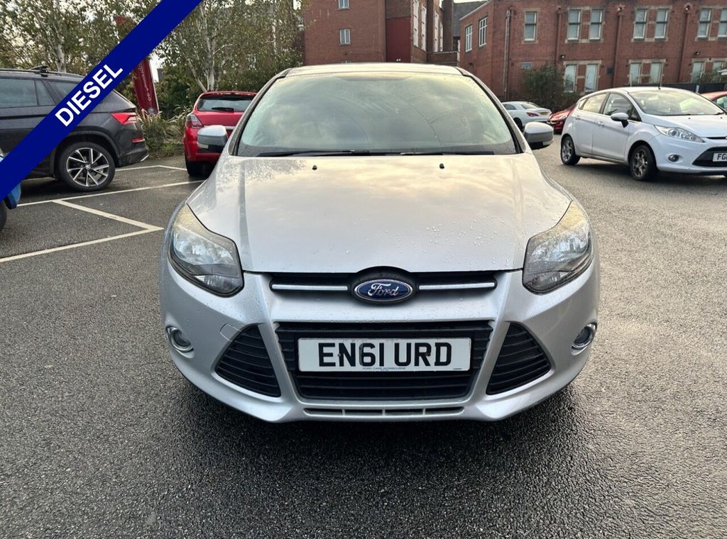 Used Ford Focus 2012 for sale - 76386073: Photo 2