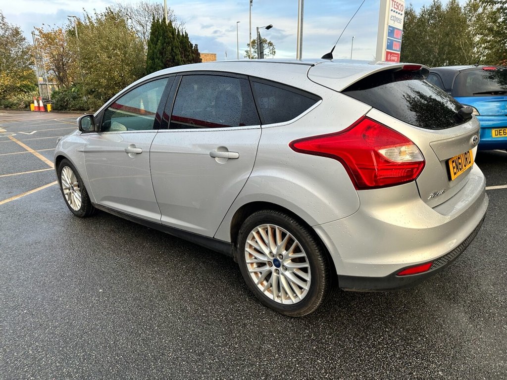 Used Ford Focus 2012 for sale - 76386073: Photo 5