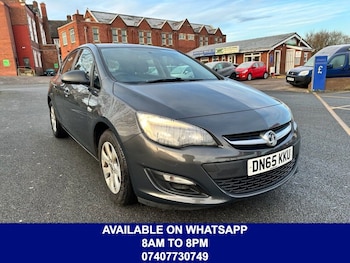 2015 (65) - 1.4i 16V Design 5dr