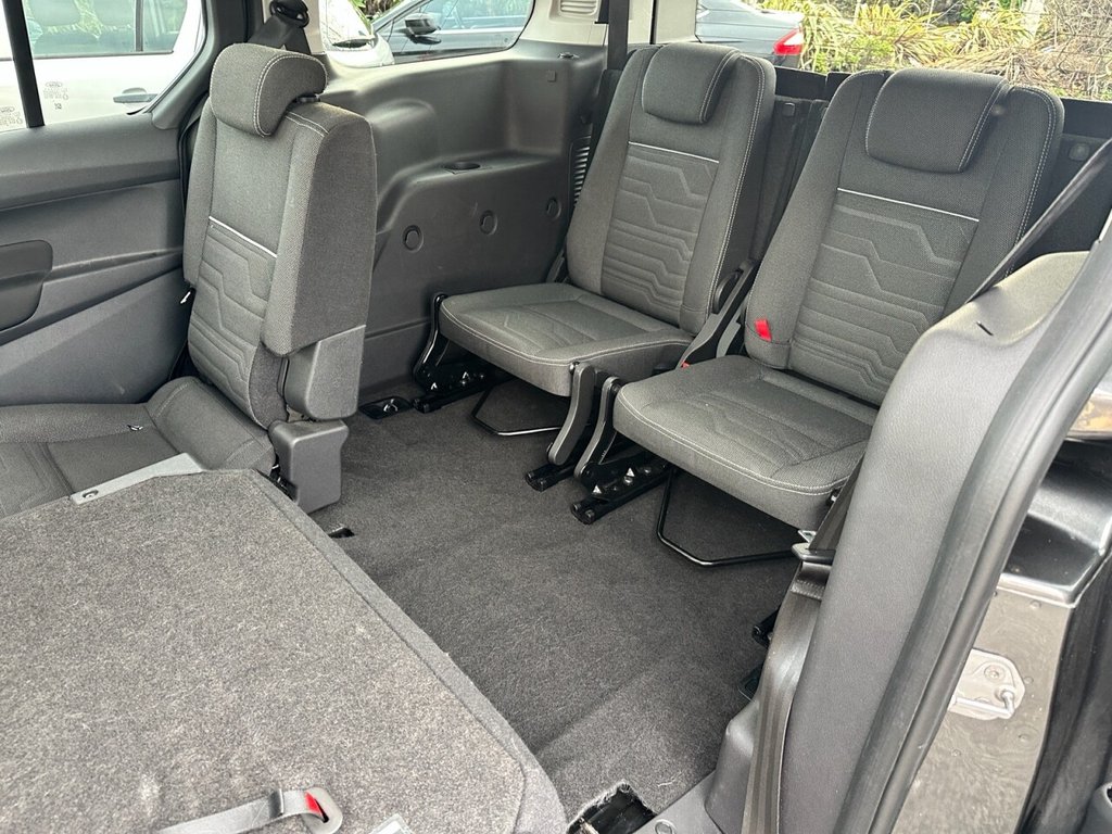 Used Ford Grand Tourneo Connect 2016 for sale - 77263719: Photo 12