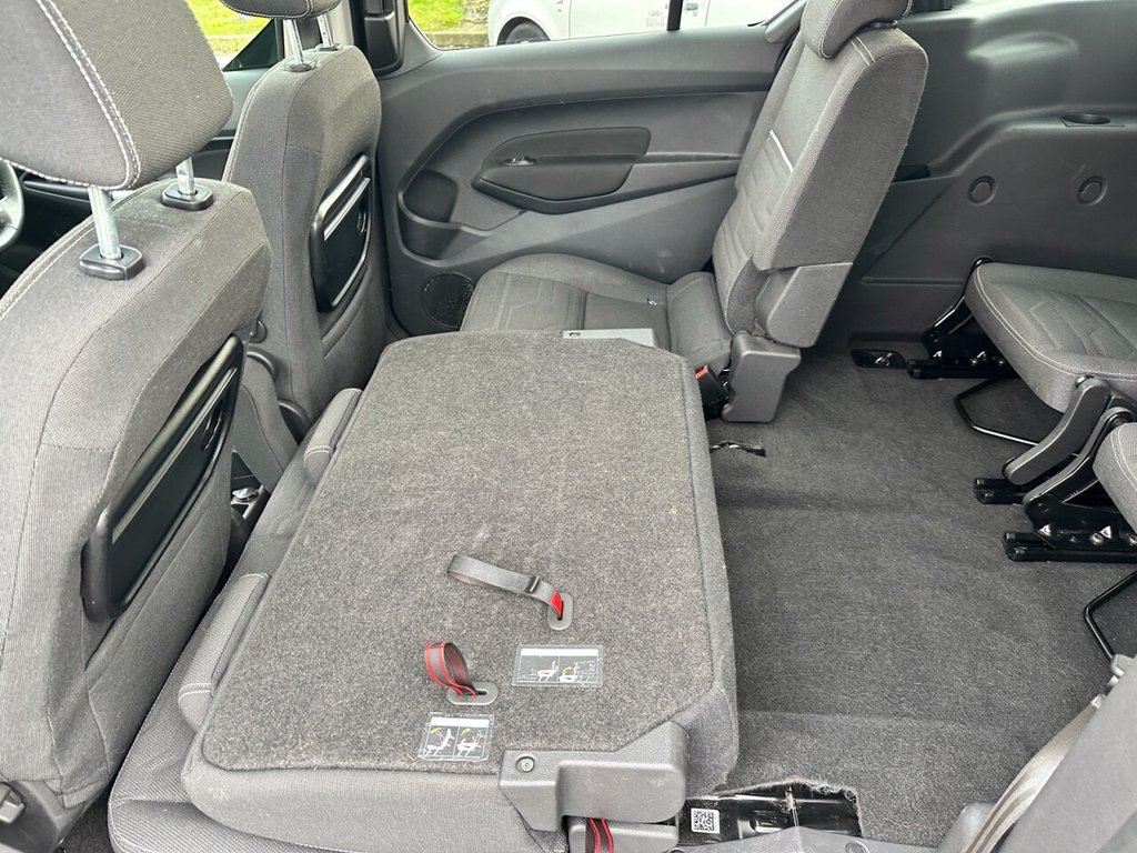 Used Ford Grand Tourneo Connect 2016 for sale - 77263719: Photo 13