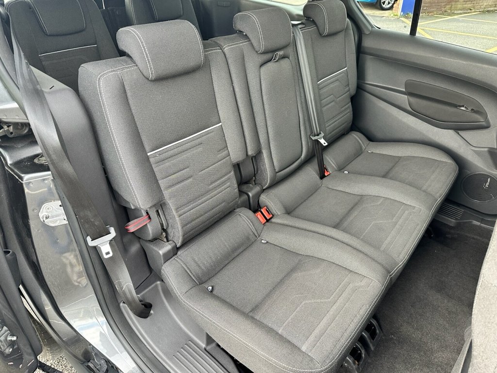 Used Ford Grand Tourneo Connect 2016 for sale - 77263719: Photo 18