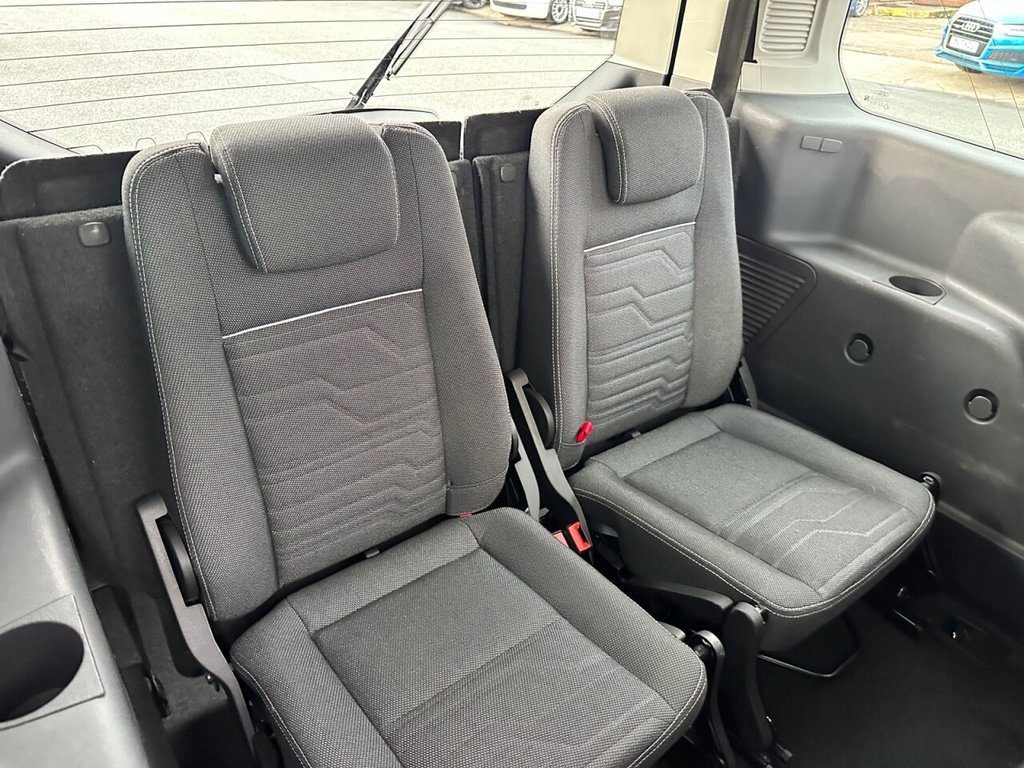 Used Ford Grand Tourneo Connect 2016 for sale - 77263719: Photo 19