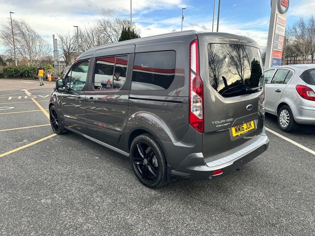 Used Ford Grand Tourneo Connect 2016 for sale - 77263719: Photo 5