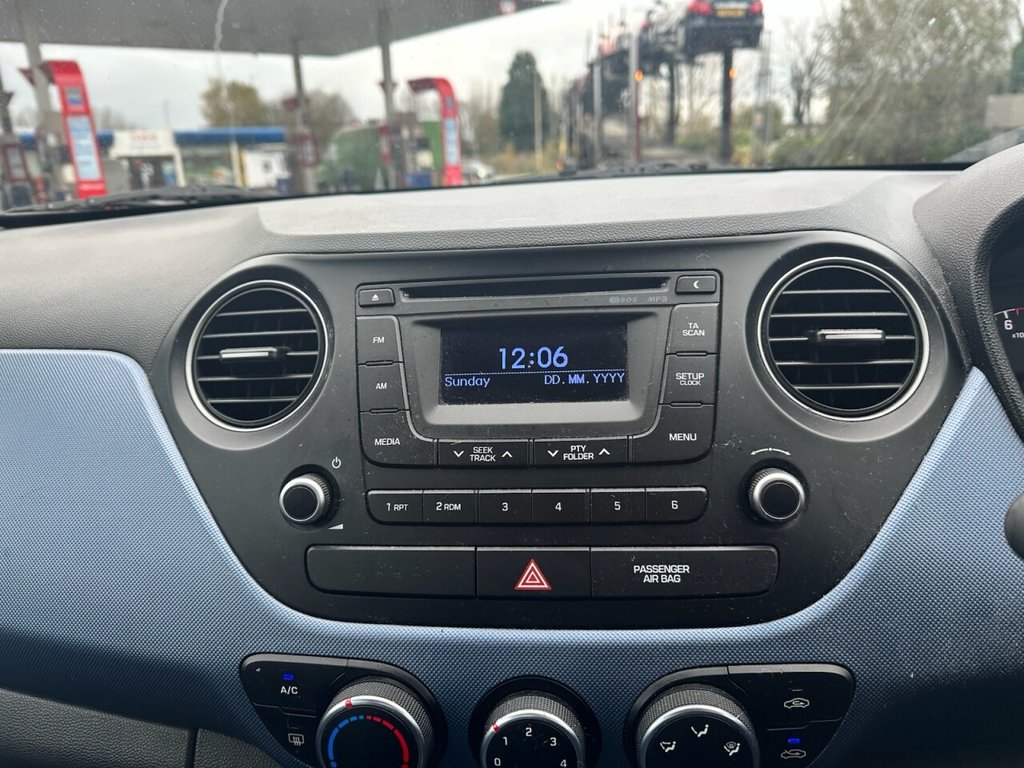 Used Hyundai i10 2016 for sale - 76686635: Photo 10