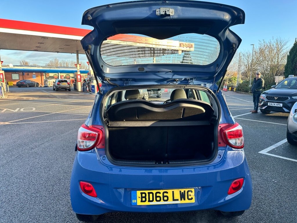 Used Hyundai i10 2016 for sale - 76686635: Photo 19