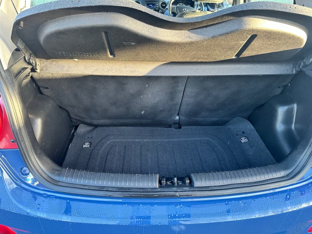 Used Hyundai i10 2016 for sale - 76686635: Photo 20