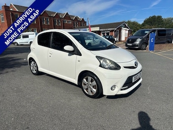 Used Toyota AYGO 2012 for sale - 79470135: Photo