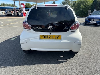 Used Toyota AYGO 2012 for sale - 79470135: Photo