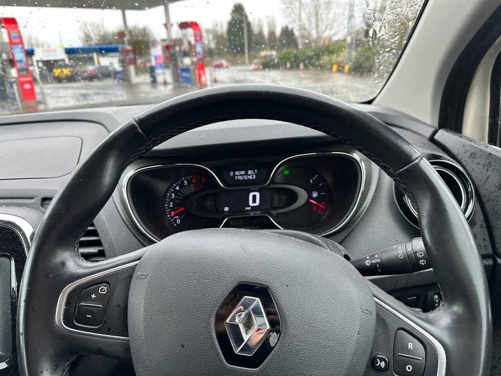 Used Renault Captur 2016 for sale - 77621303: Photo 10