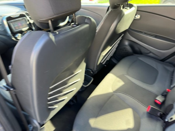 Used Renault Captur 2015 for sale - 76068389: Photo 13
