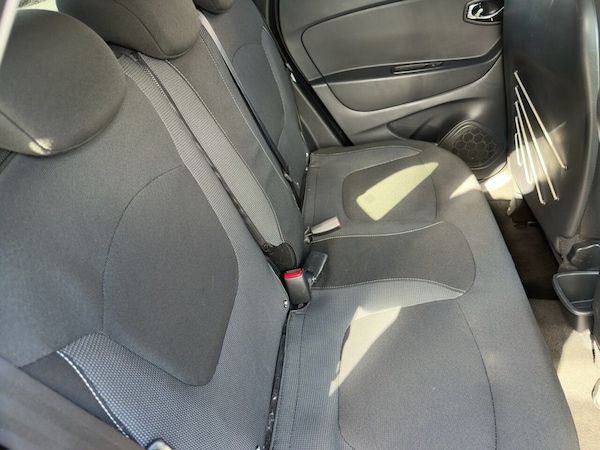 Used Renault Captur 2015 for sale - 76068389: Photo 18