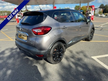 Used Renault Captur 2015 for sale - 76068389: Photo 3