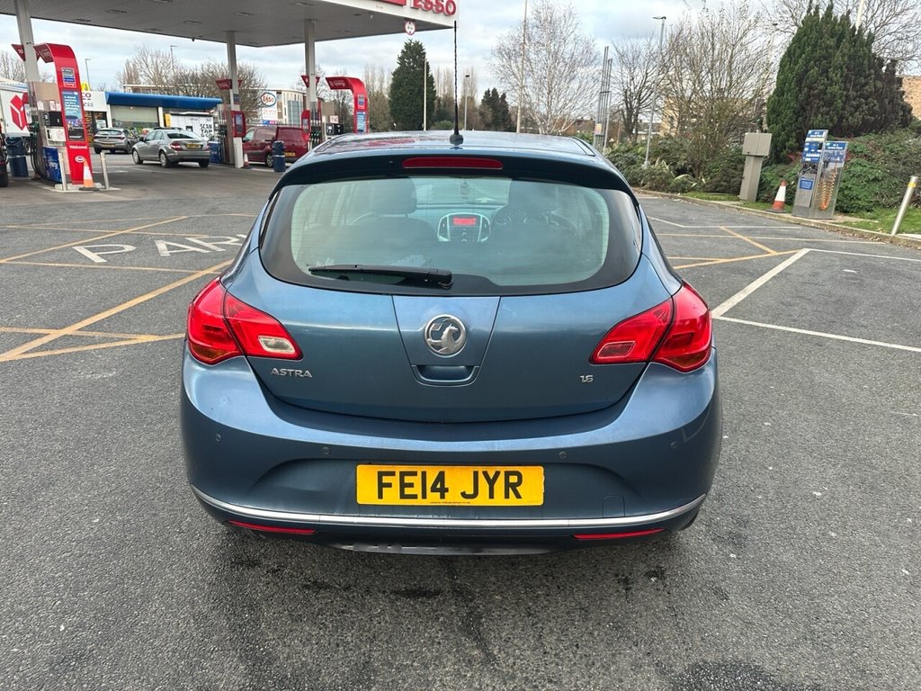 Used Vauxhall Astra 2014 for sale - 77080334: Photo 5