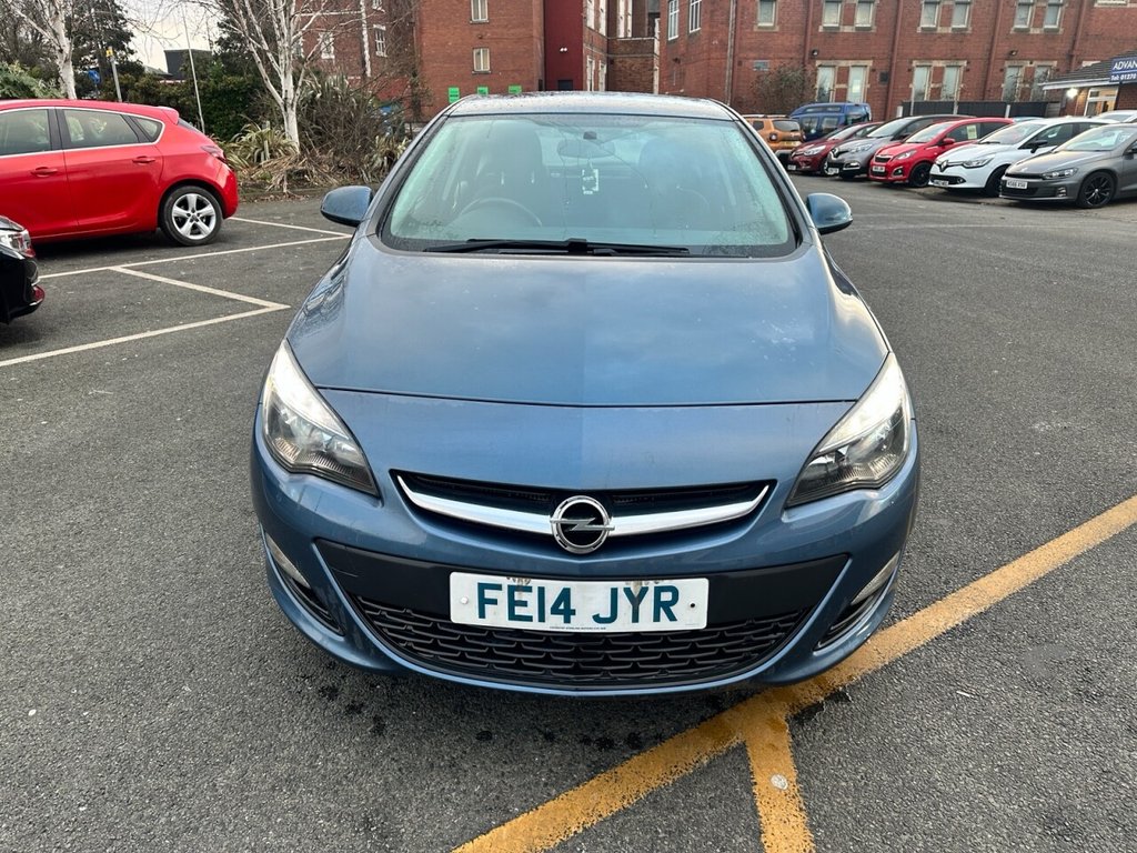 Used Vauxhall Astra 2014 for sale - 77080334: Photo 9