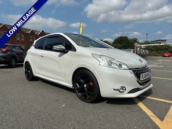 Used Peugeot 208 2014 for sale - 75585338: Photo