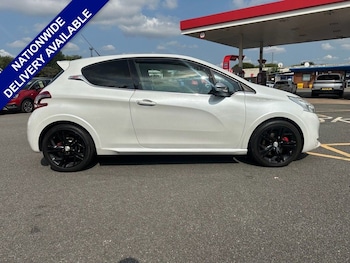 Used Peugeot 208 2014 for sale - 75585338: Photo