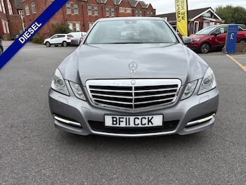 Used Mercedes-Benz E-Class 2011 for sale - 75642439: Photo