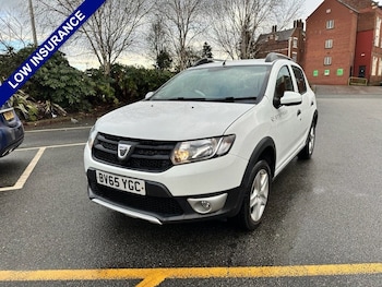 Used Dacia Sandero Stepway 2015 for sale - 77534919: Photo