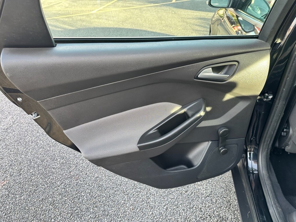 Used Ford Focus 2018 for sale - 76909726: Photo 12