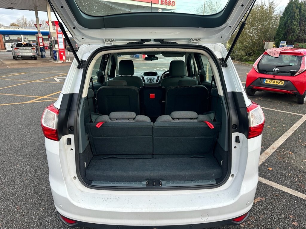 Used Ford Grand C-Max 2012 for sale - 76617546: Photo 14