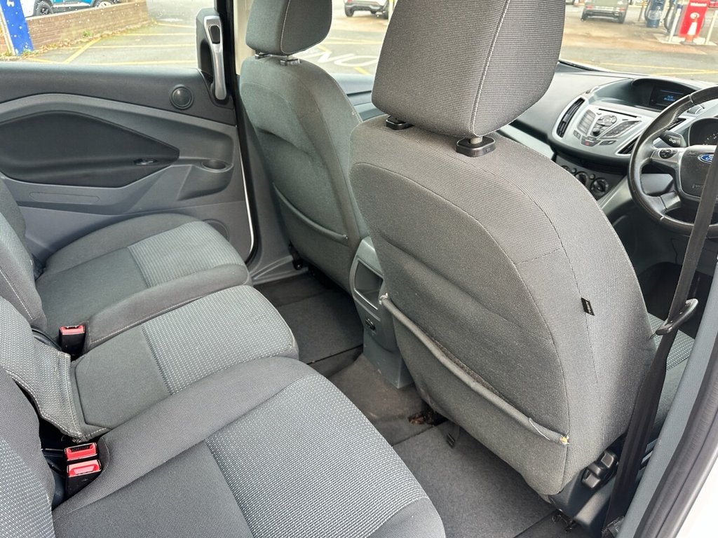 Used Ford Grand C-Max 2012 for sale - 76617546: Photo 17