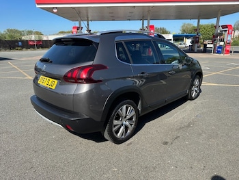 Used Peugeot 2008 2017 for sale - 78331256: Photo