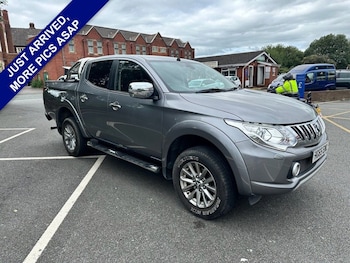 Used Mitsubishi L200 2015 for sale - 79120810: Photo