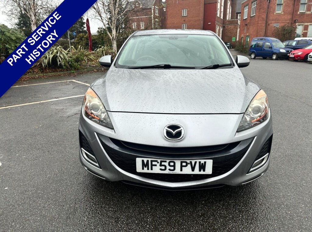 Used Mazda Mazda3 2009 for sale - 76923828: Photo 2