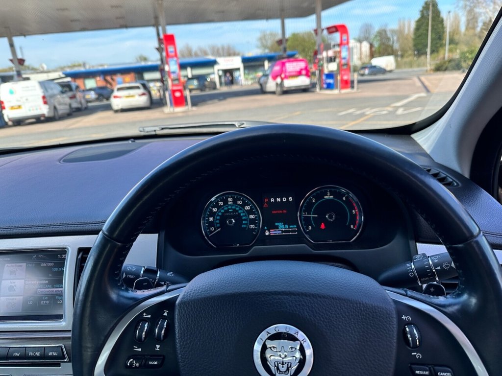 Used Jaguar XF 2013 for sale - 78167355: Photo 11