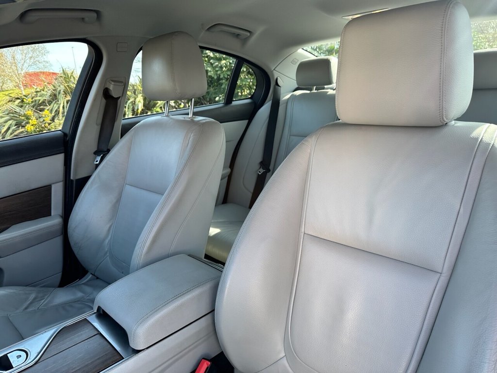 Used Jaguar XF 2013 for sale - 78167355: Photo 27