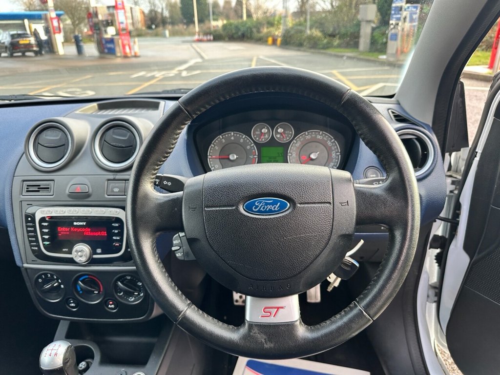 Used Ford Fiesta 2008 for sale - 77477684: Photo 12