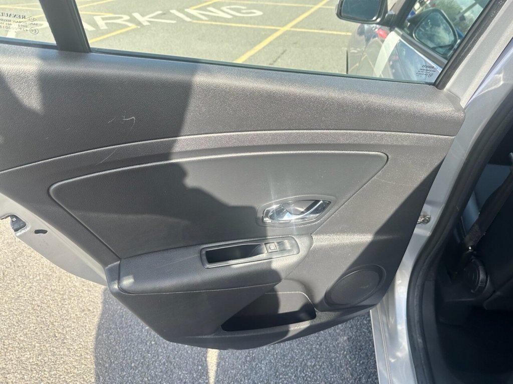 Used Renault Megane 2014 for sale - 78082195: Photo 19