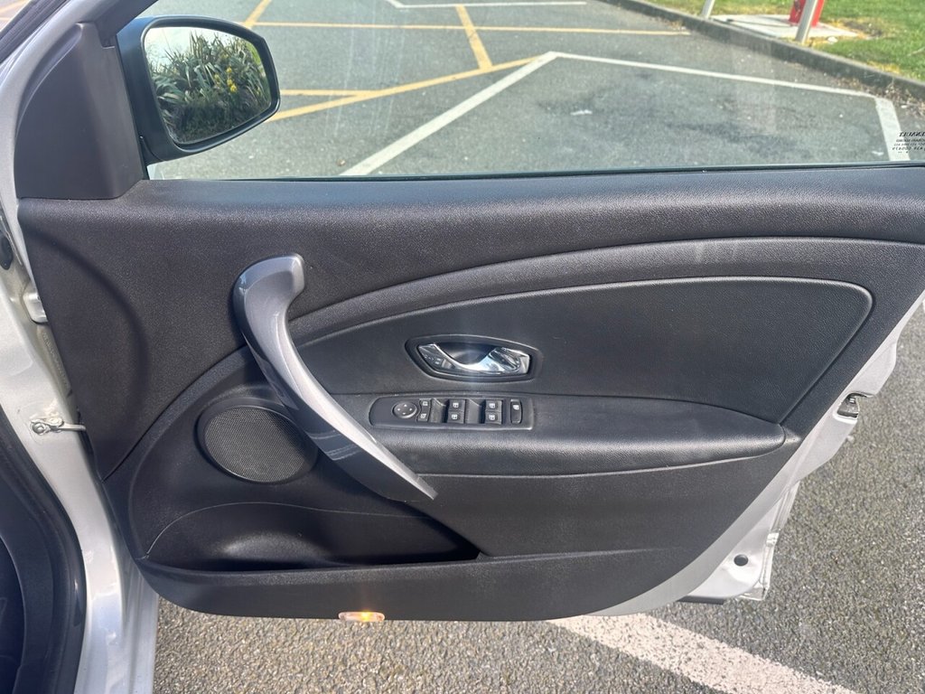 Used Renault Megane 2014 for sale - 78082195: Photo 26