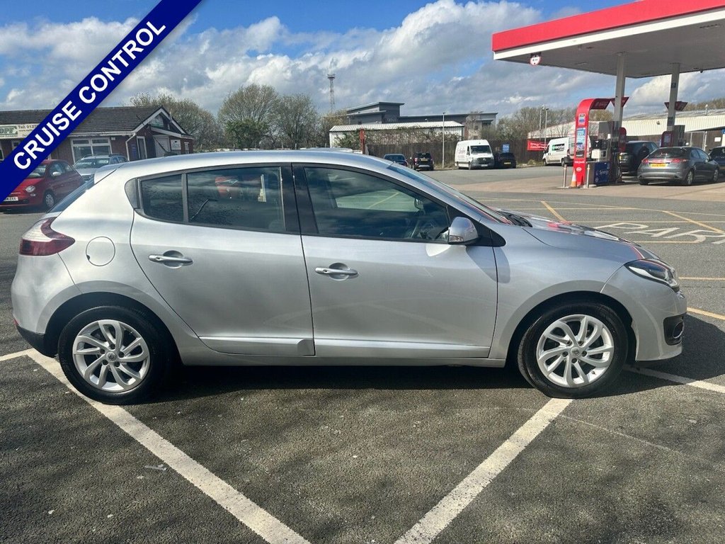 Used Renault Megane 2014 for sale - 78082195: Photo 5