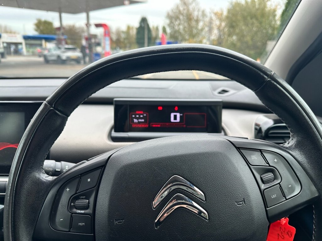 Used Citroen C4 Cactus 2014 for sale - 76417804: Photo 9