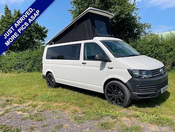Used Volkswagen Transporter 2018 for sale - 79009758: Photo