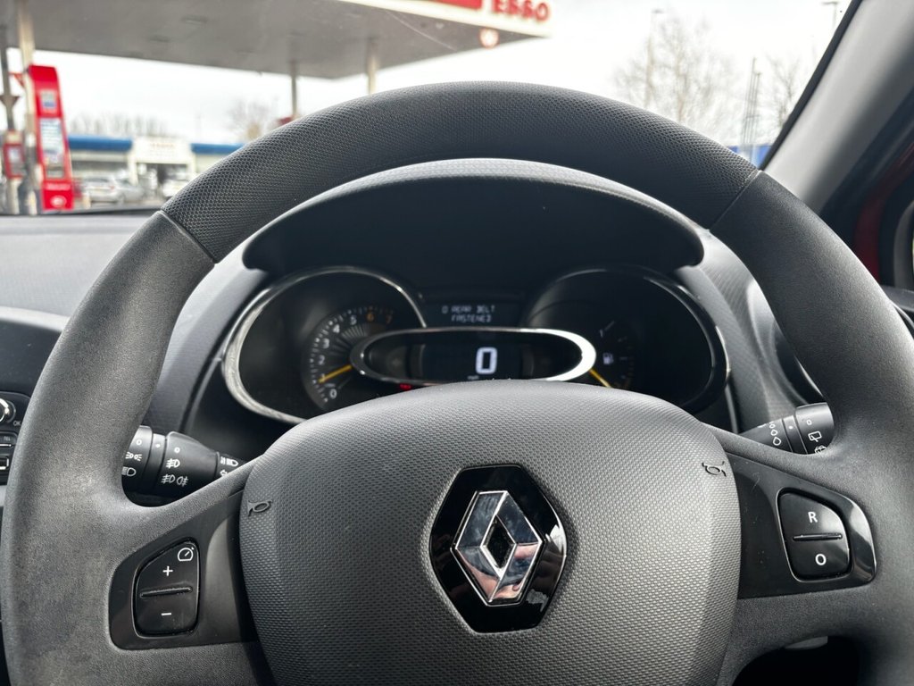 Used Renault Clio 2014 for sale - 77200590: Photo 10